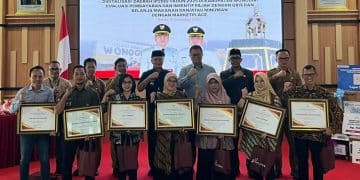 Melalui akselerasi layanan digital, Bank Jateng sukses mendukung capaian dalam optimalisasi Pendapatan Asli Daerah (PAD) melalui kanal QRIS yang meningkat tajam pada 2025.